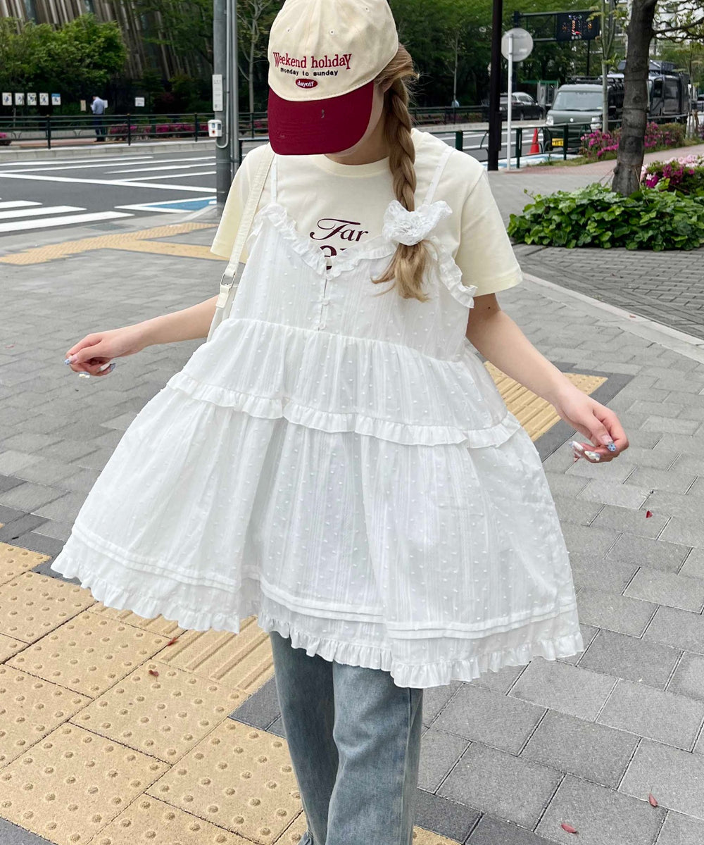 ホワイト モデル：160㎝ F着用