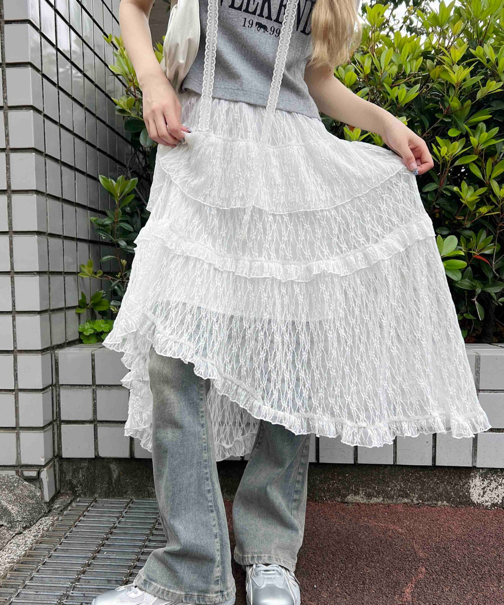 ホワイト モデル：160㎝ F着用