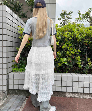 ホワイト モデル：160㎝ F着用