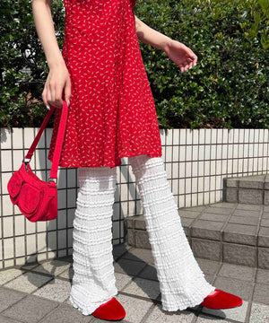 ホワイト モデル：160㎝ F着用