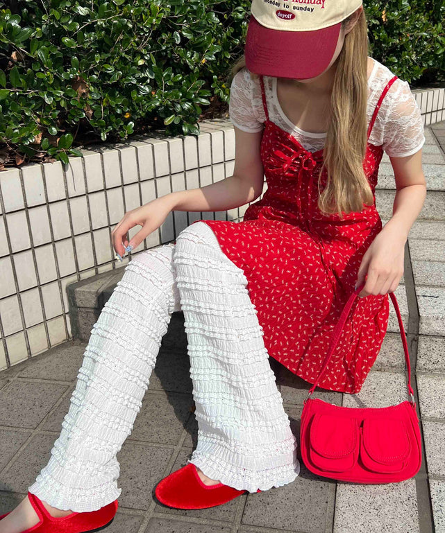 ホワイト モデル：160㎝ F着用