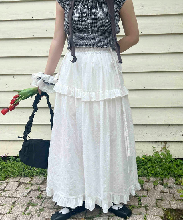 ホワイト モデル：160㎝ F着用