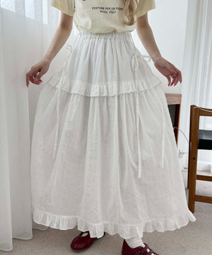 ホワイト モデル：160㎝ F着用