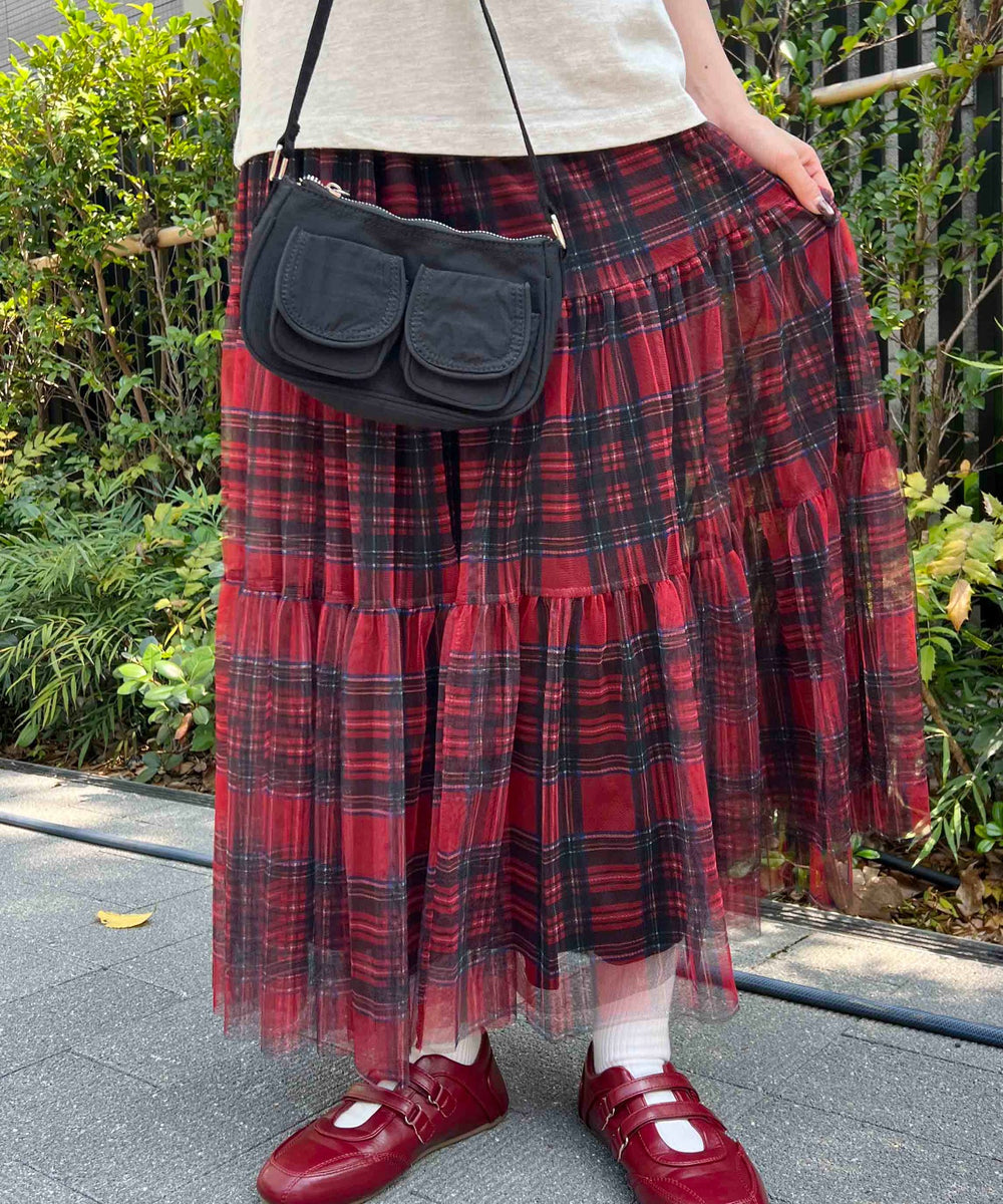 レッド モデル：157㎝ F着用