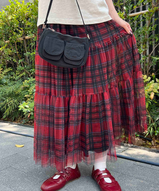 レッド モデル：157㎝ F着用