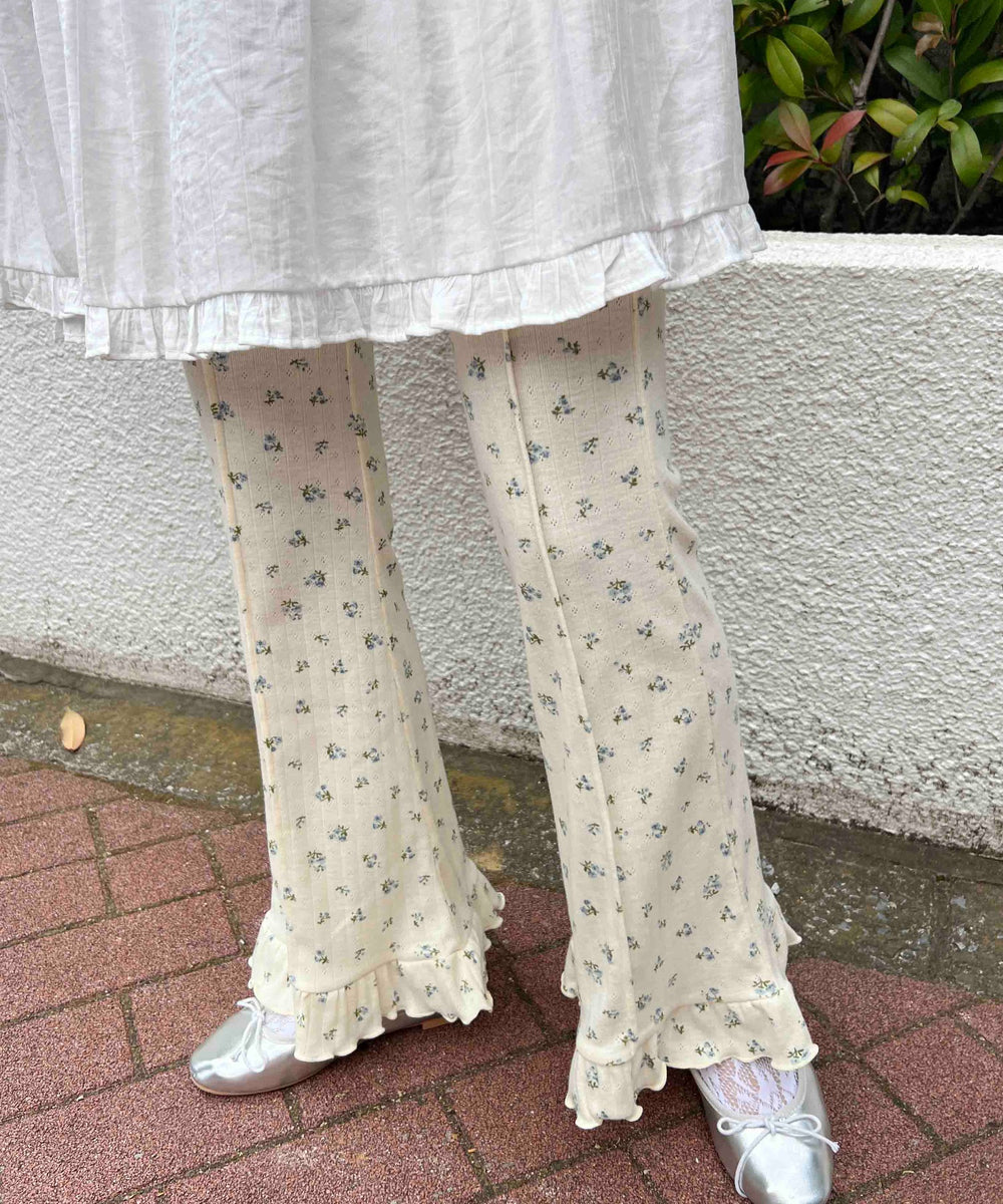 ホワイトアイボリー モデル：157㎝ F着用