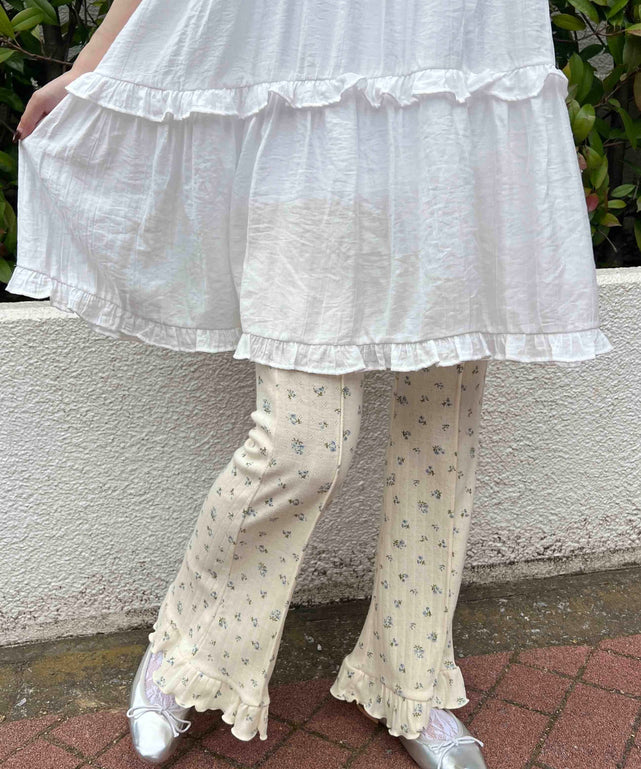 ホワイトアイボリー モデル：157㎝ F着用