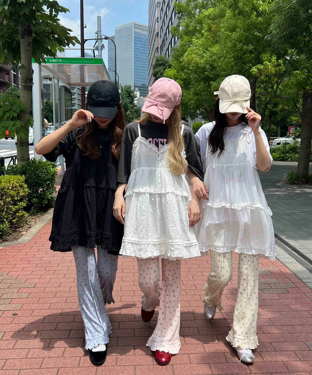 フラワーフリルフレアパンツ