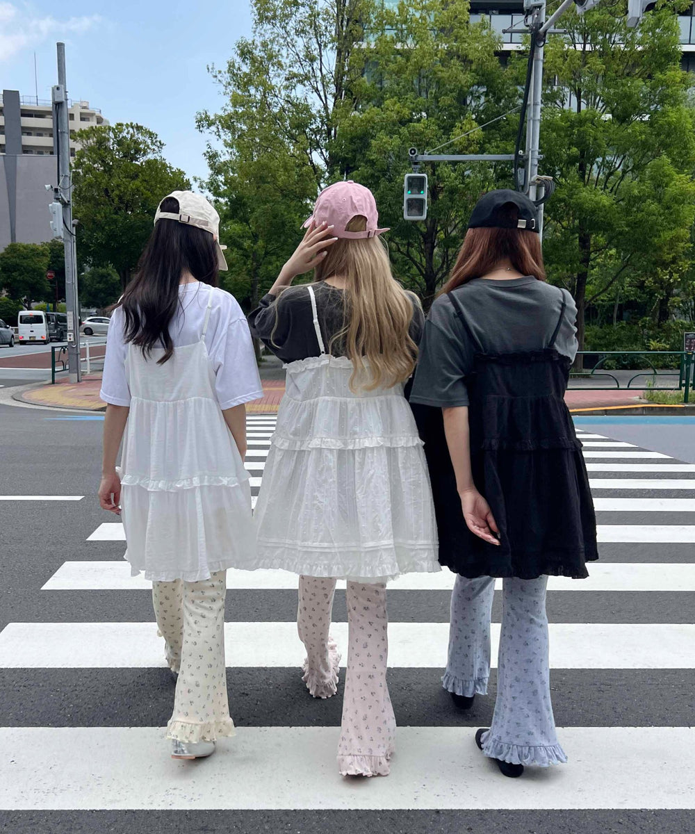 フラワーフリルフレアパンツ