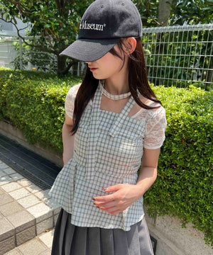 ホワイト モデル：157㎝ F着用