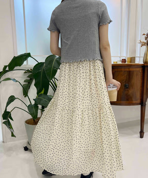 ホワイト モデル：160㎝ F着用