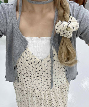 ホワイト モデル：160㎝ F着用