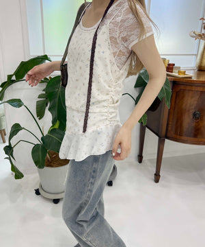 ホワイト モデル：160㎝ F着用