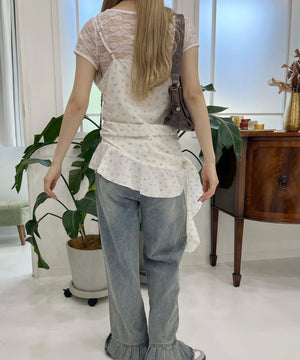 ホワイト モデル：160㎝ F着用