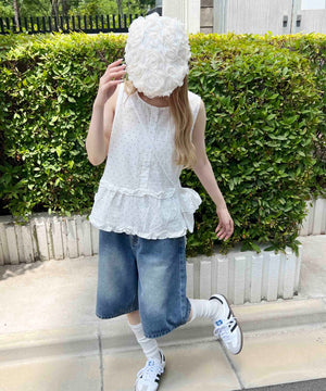 ホワイト モデル：160㎝ F着用