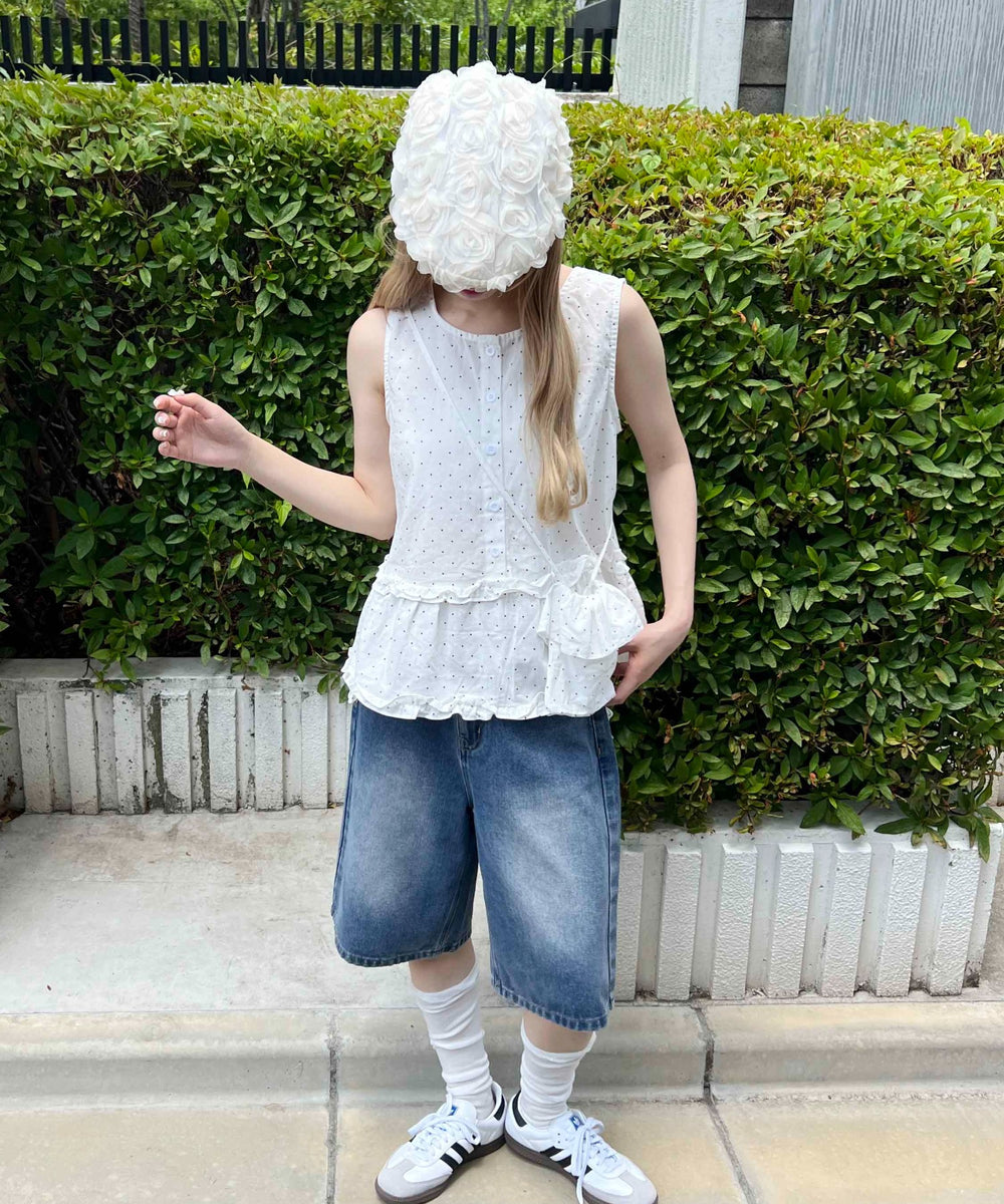 ホワイト モデル：160㎝ F着用