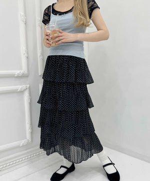 ホワイト モデル：160㎝ F着用