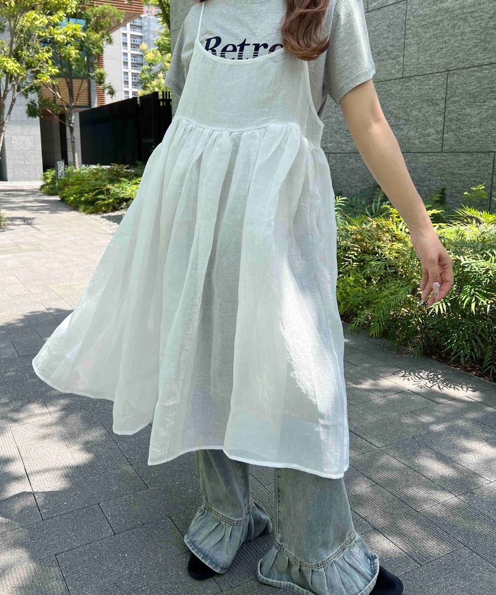 ホワイト モデル：155㎝ F着用