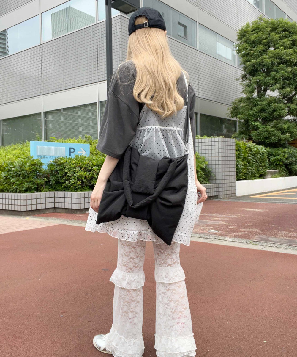 ホワイト モデル：160㎝ F着用