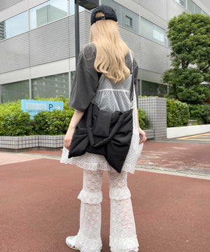 ホワイト モデル：160㎝ F着用