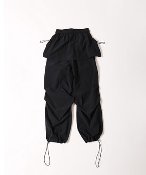 スカートドッキングナイロンパンツ