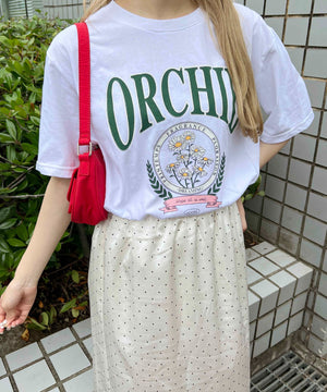 ホワイト モデル：160㎝ F着用