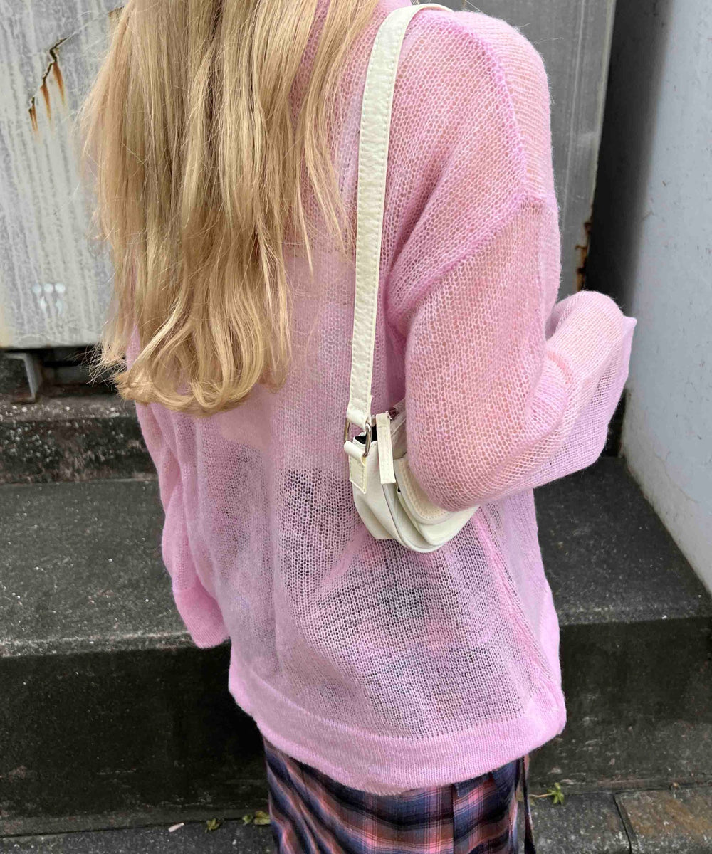 ルーズメッシュニット