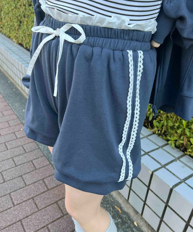 ネイビー モデル：155㎝ F着用