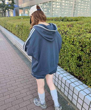 レースパイピングジップパーカー