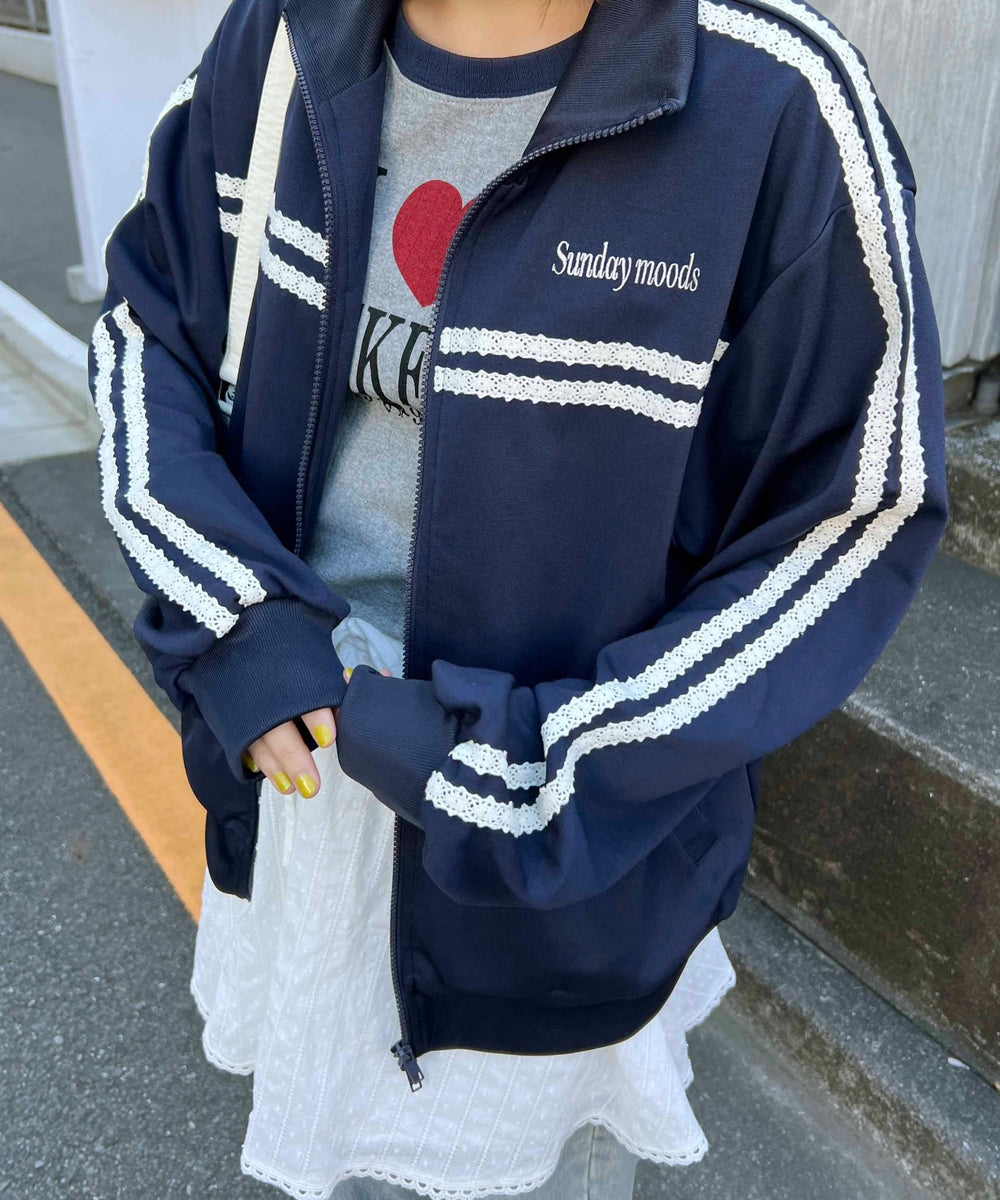 ネイビー モデル：155㎝ F着用