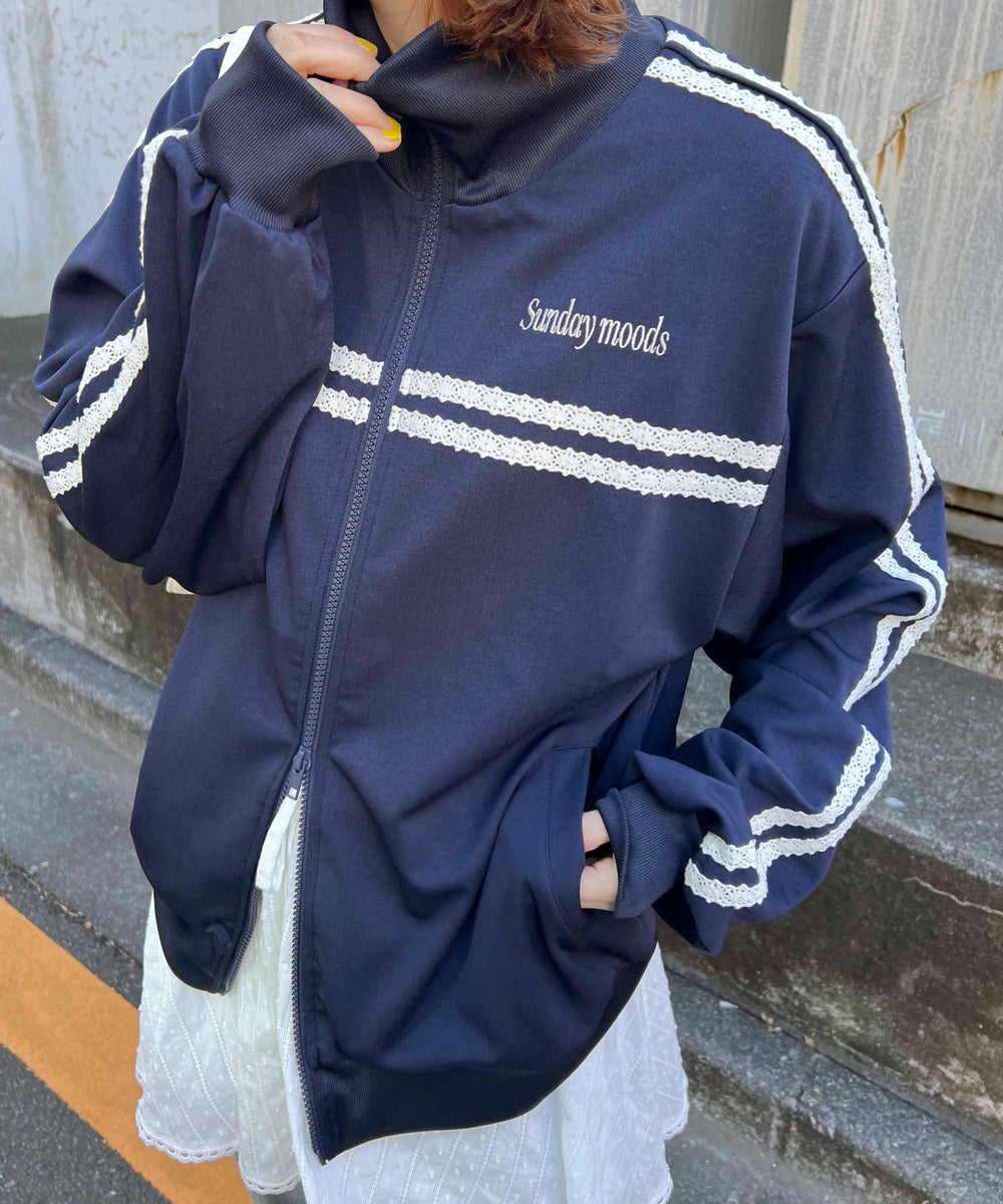 ネイビー モデル：155㎝ F着用