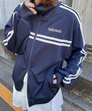 ネイビー モデル：155㎝ F着用