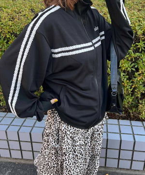 ブラック モデル：155㎝ F着用