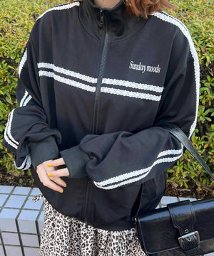 ブラック モデル：155㎝ F着用