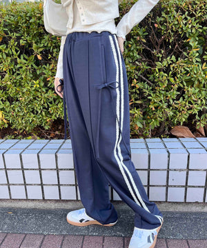 ネイビー モデル：160㎝ F着用