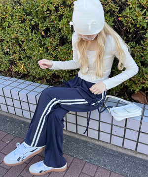 ネイビー モデル：160㎝ F着用