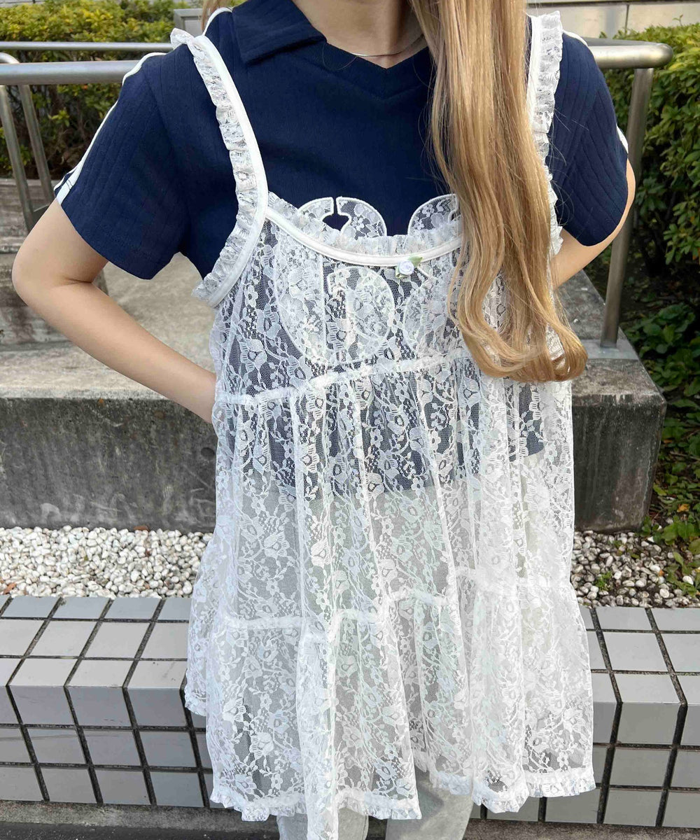 ホワイト モデル：160㎝ F着用