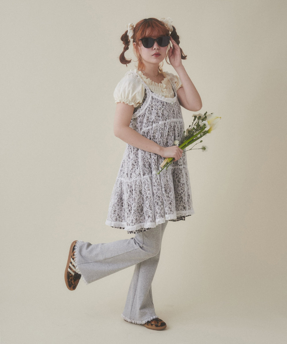 ホワイト モデル：155㎝ F着用