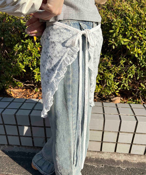 ホワイト モデル：160㎝ F着用