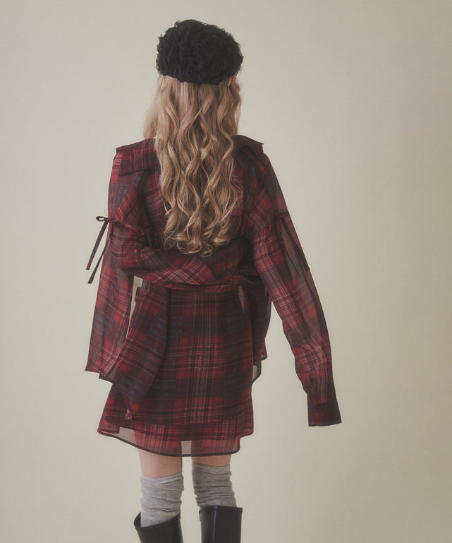 レッド モデル：160㎝ F着用