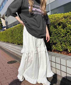 ホワイト モデル：160㎝ F着用