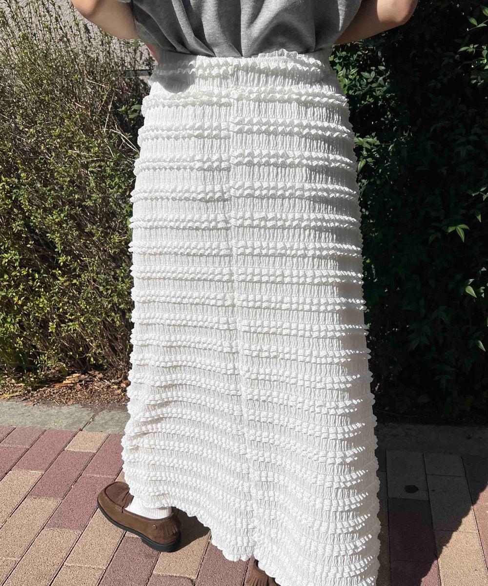 ホワイト モデル：160㎝ F着用