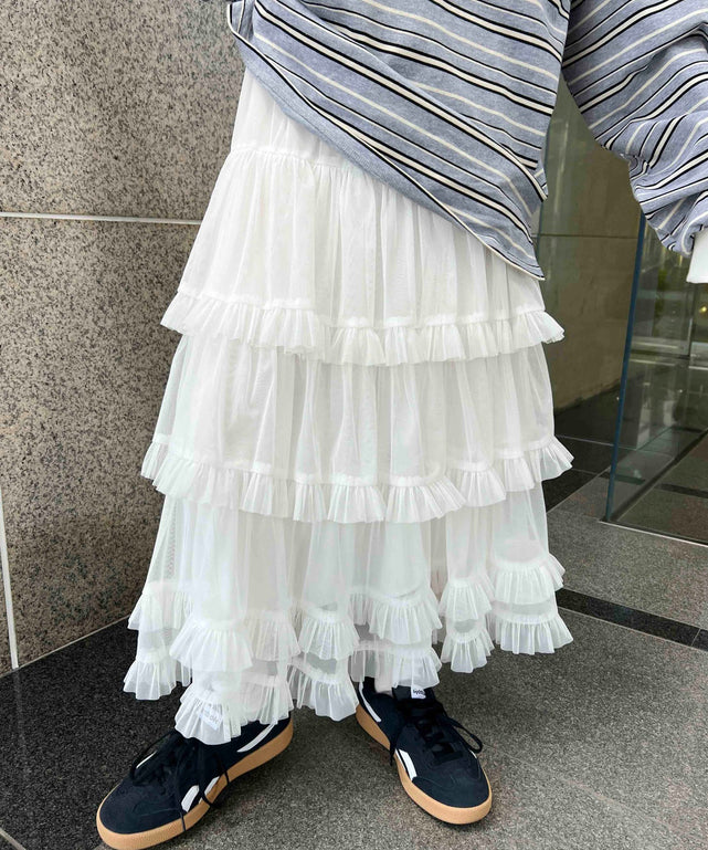 ホワイト モデル：160㎝ F着用