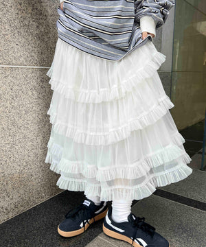 ホワイト モデル：160㎝ F着用