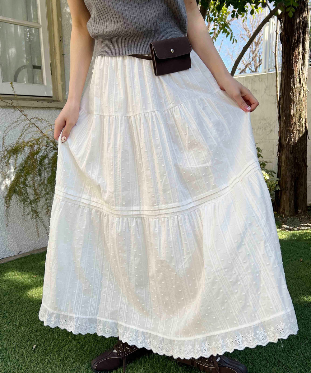 ホワイト モデル：160㎝ F着用