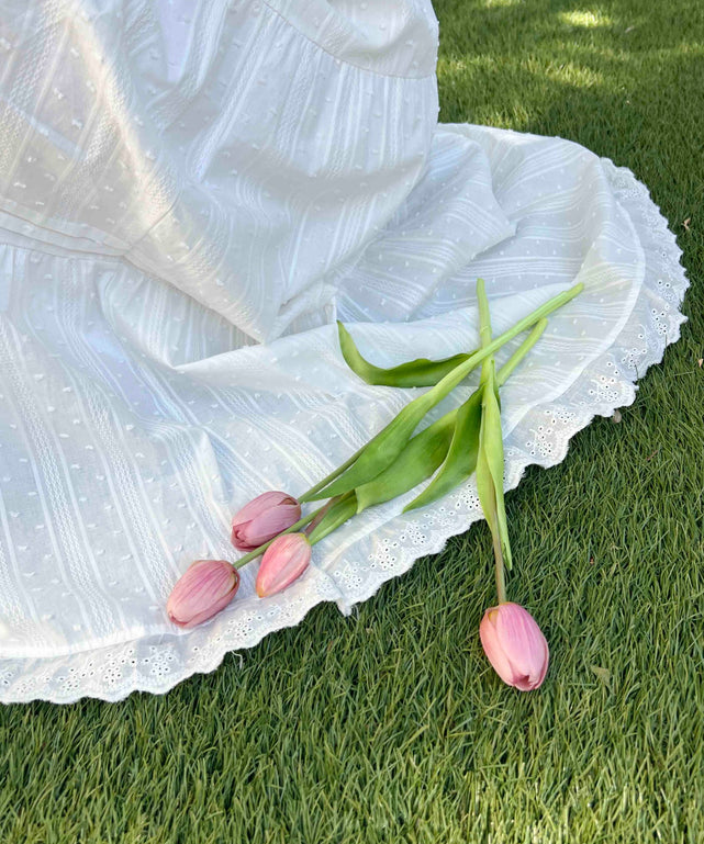 ホワイト モデル：160㎝ F着用