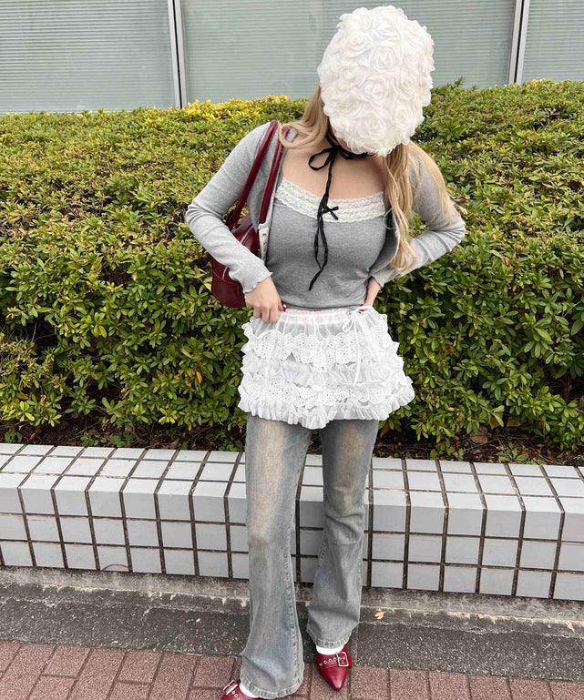 ホワイト モデル：160㎝ F着用