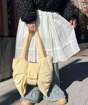 ホワイトアイボリー