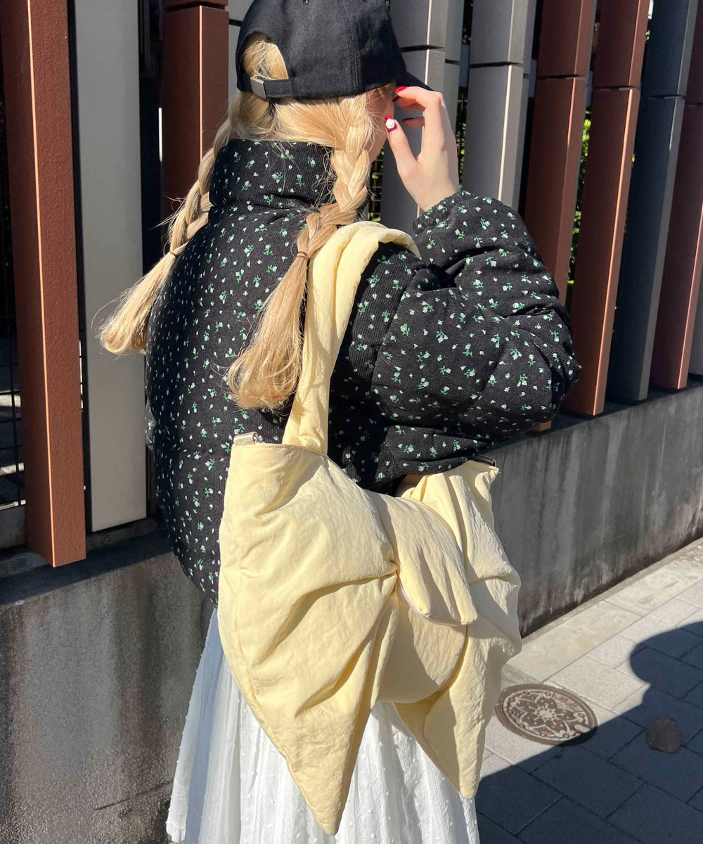 ホワイトアイボリー