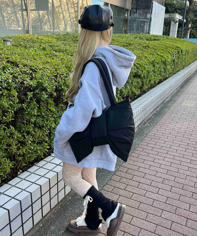 パテッドリボンショルダーバッグ